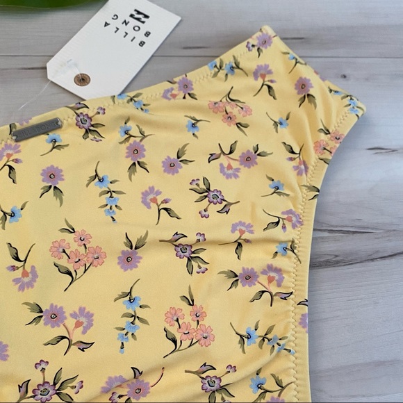 Billabong Pretty Moon Ditsy Floral Bikini - Picture 16 of 16